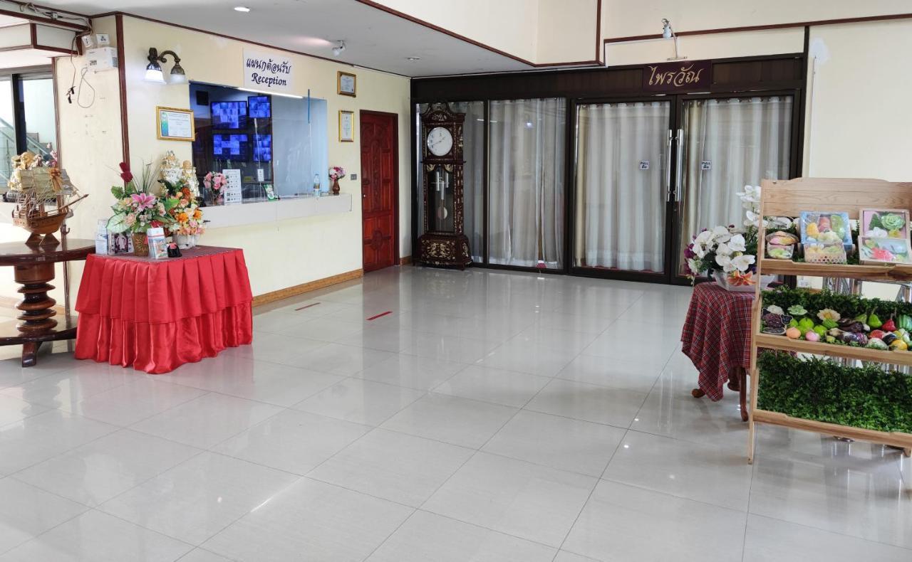 Toh Buk Seng Ayutthaya Hotel Exteriér fotografie