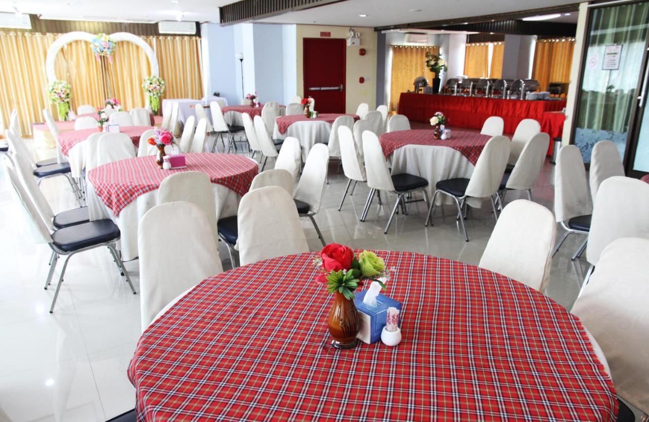 Toh Buk Seng Ayutthaya Hotel Exteriér fotografie