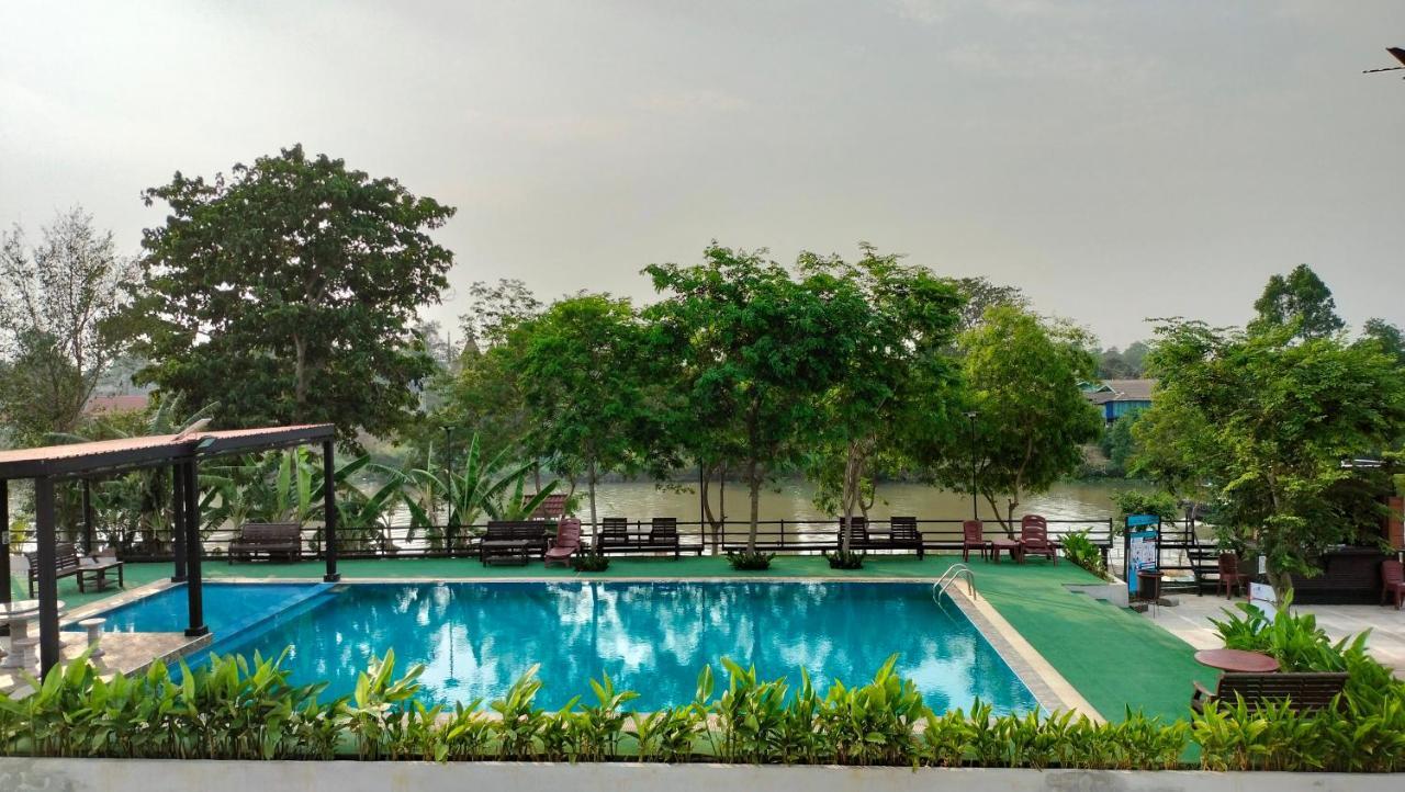 Toh Buk Seng Ayutthaya Hotel Exteriér fotografie