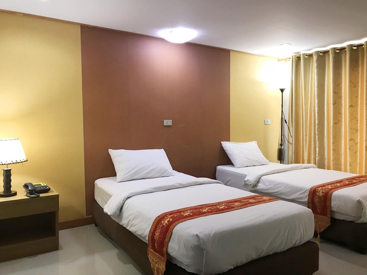 Toh Buk Seng Ayutthaya Hotel Exteriér fotografie
