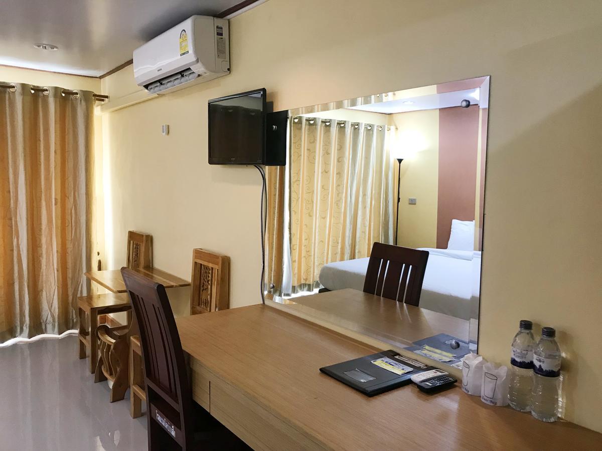 Toh Buk Seng Ayutthaya Hotel Exteriér fotografie