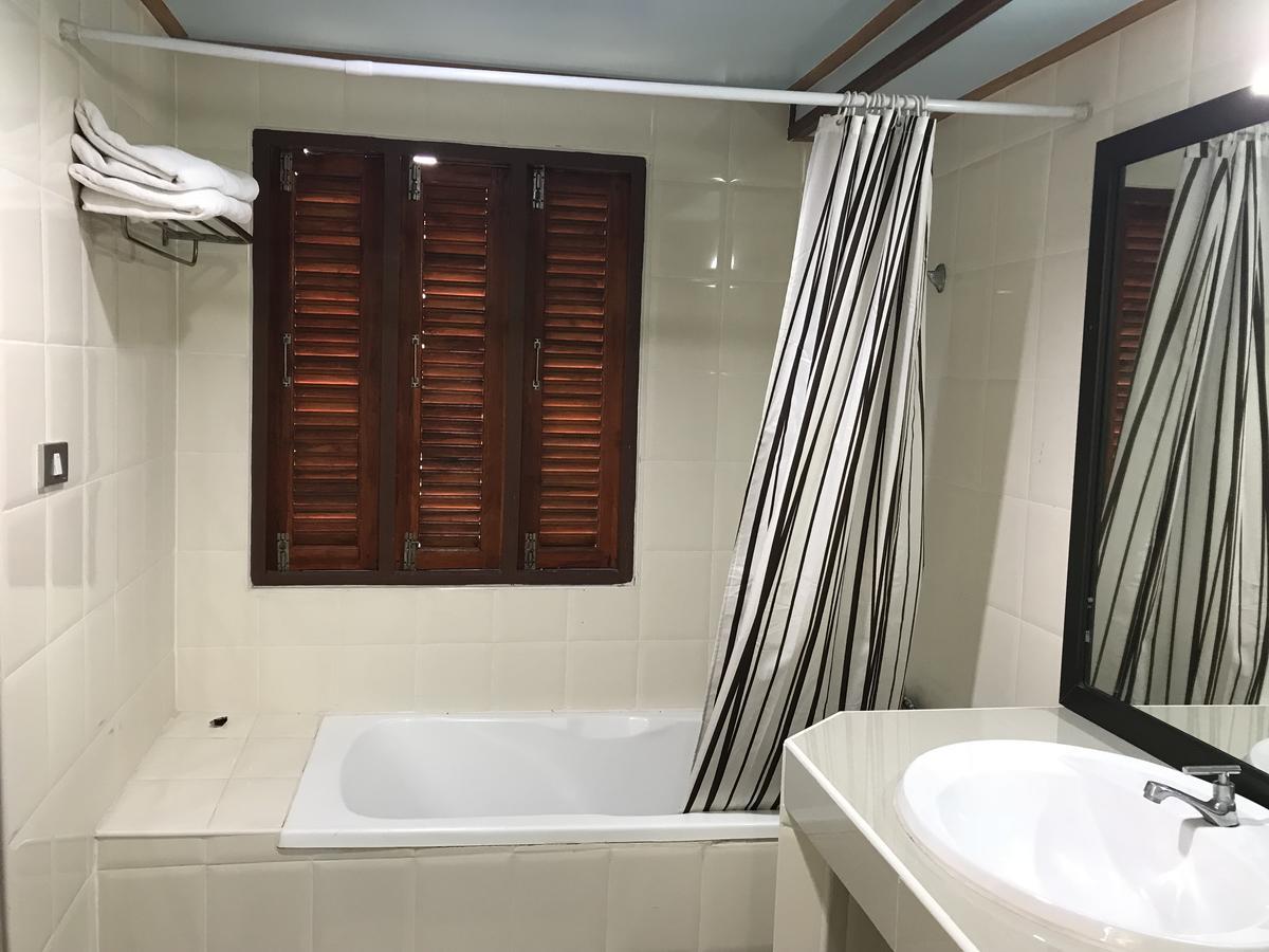 Toh Buk Seng Ayutthaya Hotel Exteriér fotografie