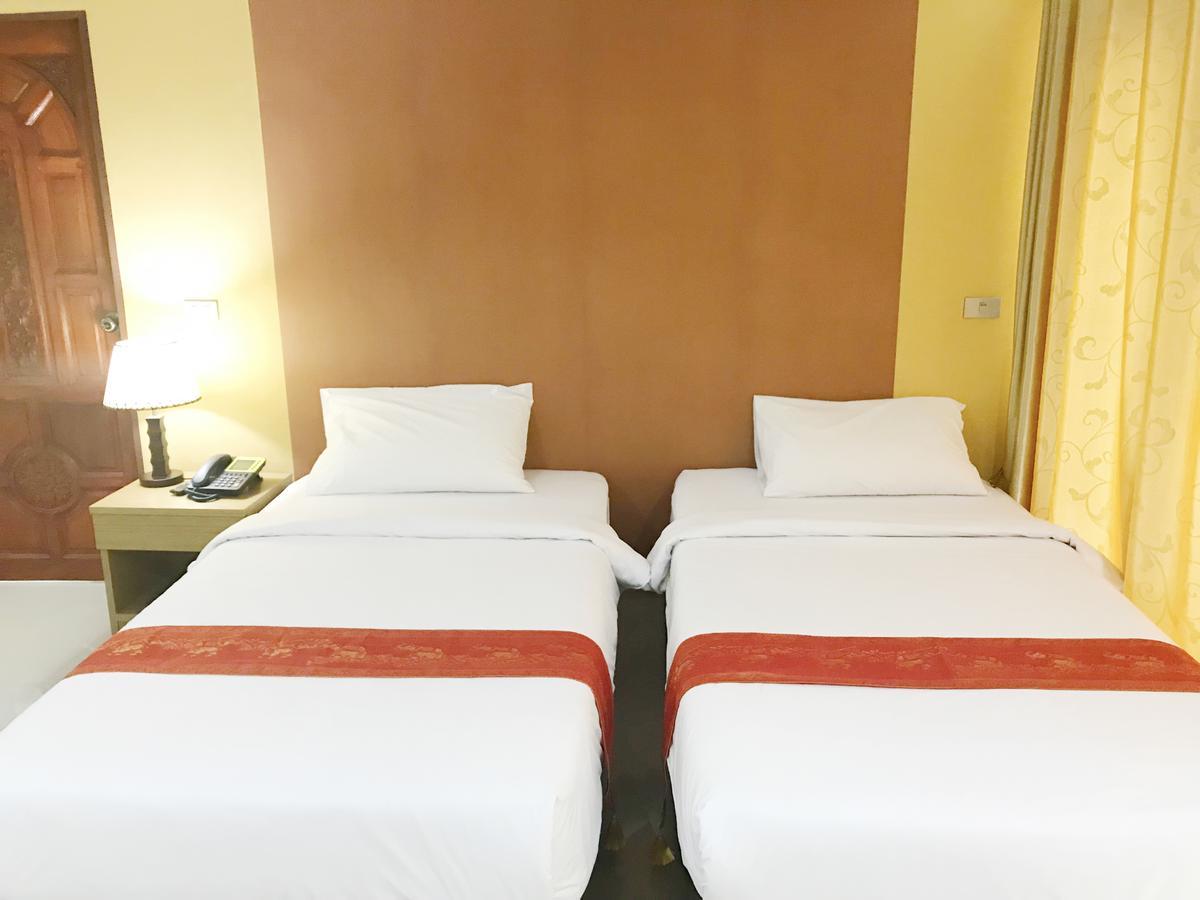 Toh Buk Seng Ayutthaya Hotel Exteriér fotografie