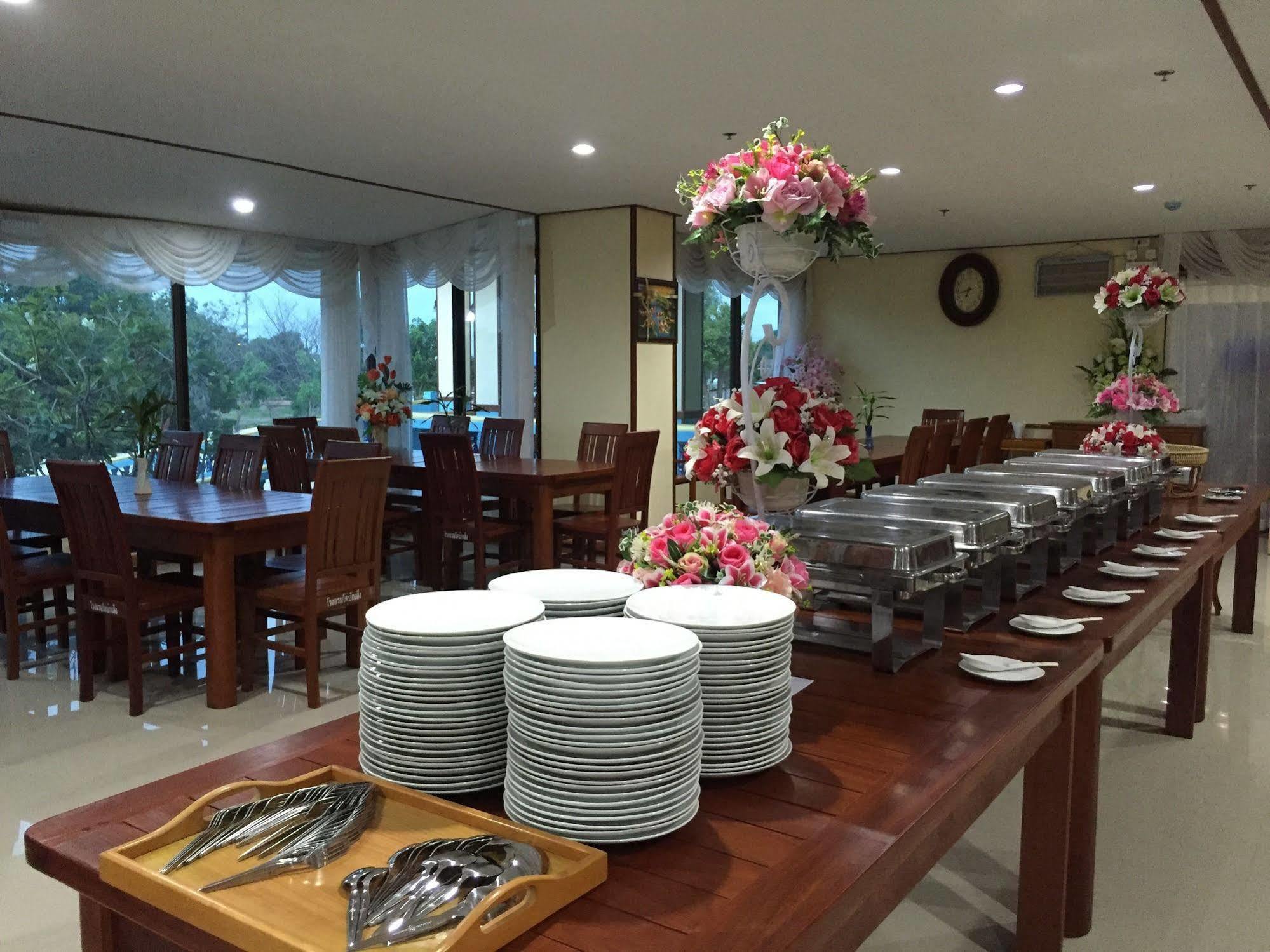 Toh Buk Seng Ayutthaya Hotel Exteriér fotografie