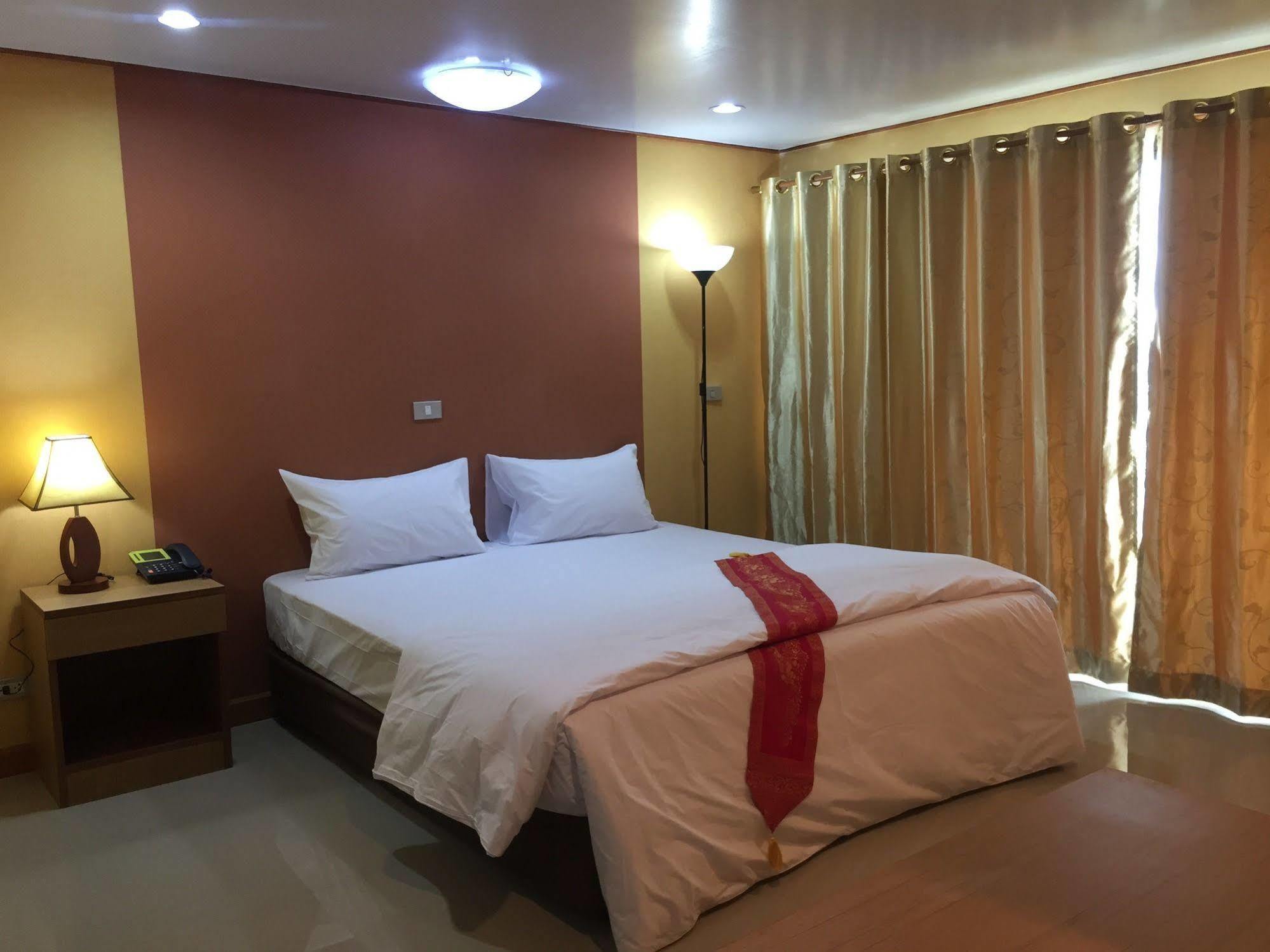 Toh Buk Seng Ayutthaya Hotel Exteriér fotografie